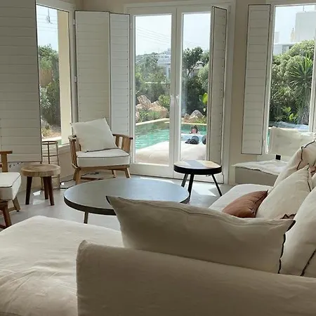 Mikri Santa Maria Beachvilla Pool Paros Villa Santa Maria (Paros)