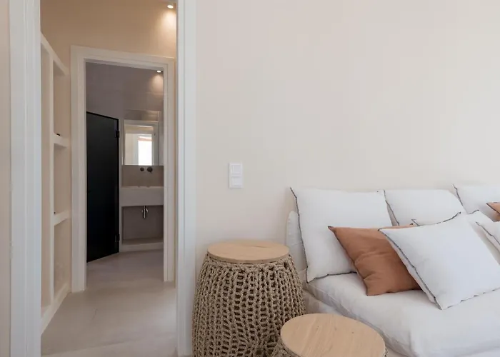 Вилла Mikri Santa Maria Beachvilla Pool Paros Санта-Мария