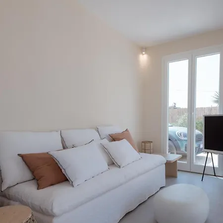 Mikri Santa Maria Beachvilla Pool Paros Villa *